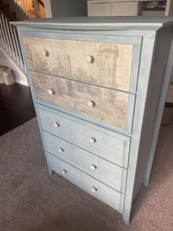 I used Skeleton Key to paint this dresser along with JRV decoupage paper: Warwick Castle