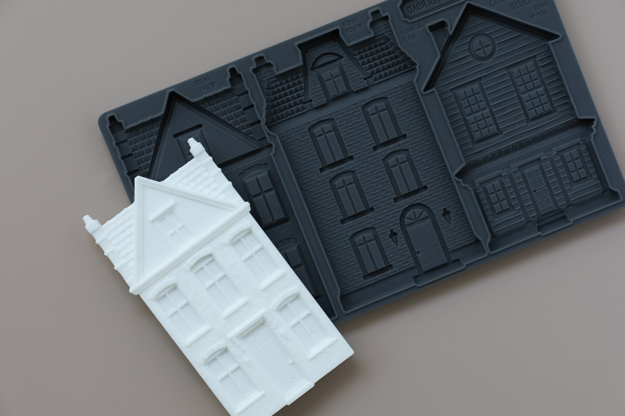 old colchester road | IOD mould - Image 7